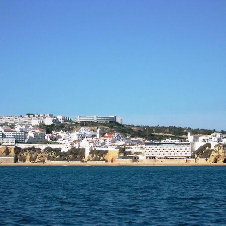 Villa Eber - Independent 1 & 2 Bedroom Apartments, Pool, Air Con, Fast Wi-Fi, Near Old Town Of Albufeira And Beaches Εξωτερικό φωτογραφία