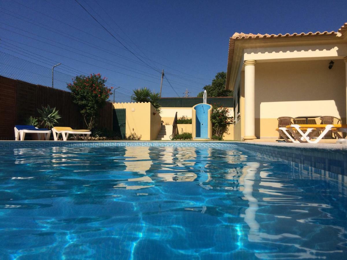 Villa Eber - Independent 1 & 2 Bedroom Apartments, Pool, Air Con, Fast Wi-Fi, Near Old Town Of Albufeira And Beaches Εξωτερικό φωτογραφία
