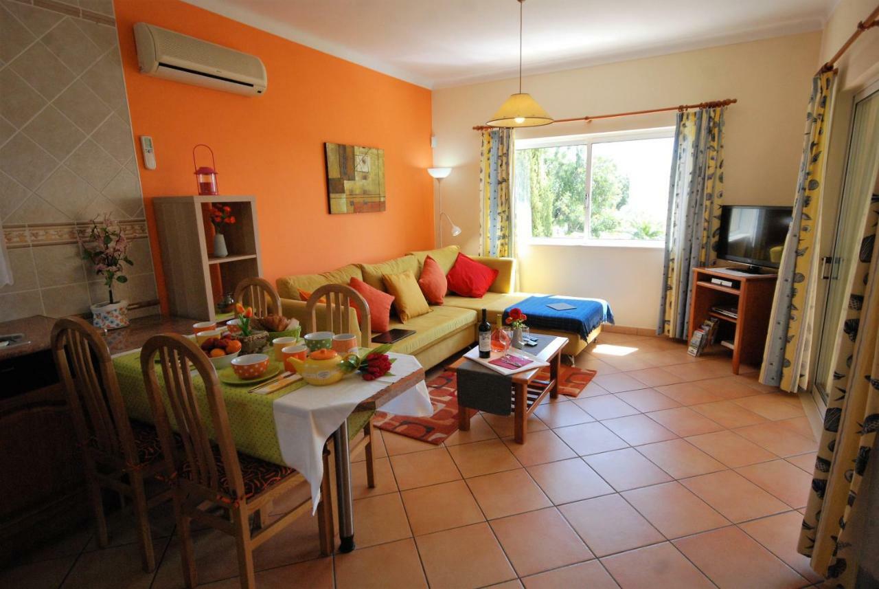 Villa Eber - Independent 1 & 2 Bedroom Apartments, Pool, Air Con, Fast Wi-Fi, Near Old Town Of Albufeira And Beaches Εξωτερικό φωτογραφία