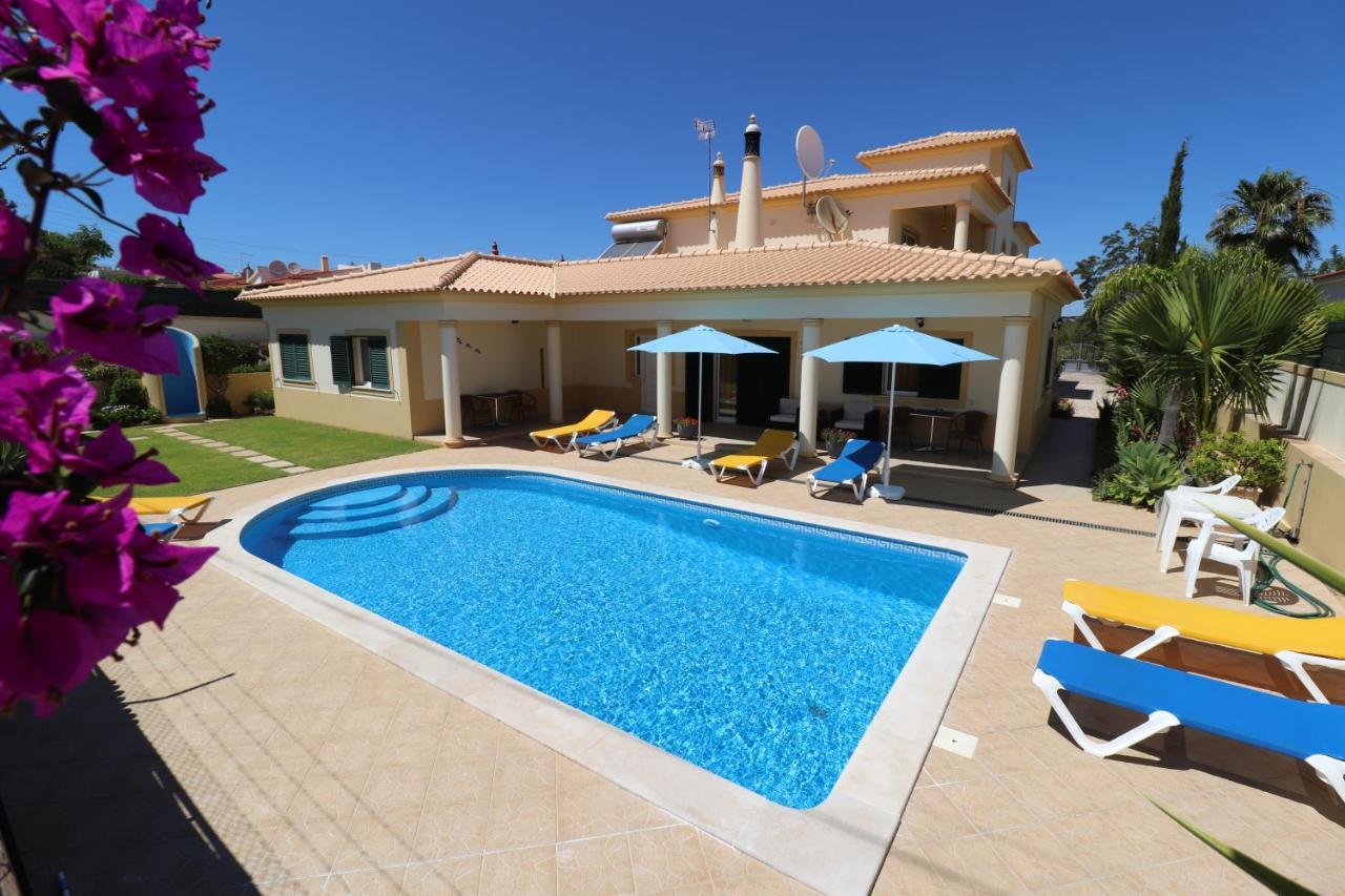 Villa Eber - Independent 1 & 2 Bedroom Apartments, Pool, Air Con, Fast Wi-Fi, Near Old Town Of Albufeira And Beaches Εξωτερικό φωτογραφία